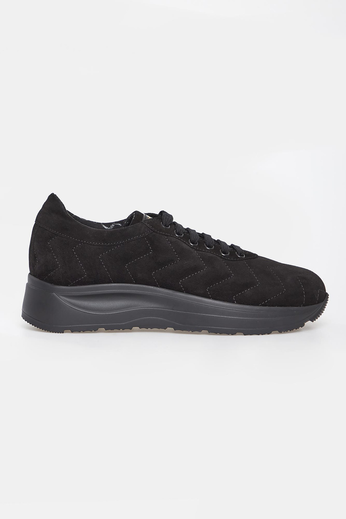Sneakersy damskie zamszowe CESARE CASADEI