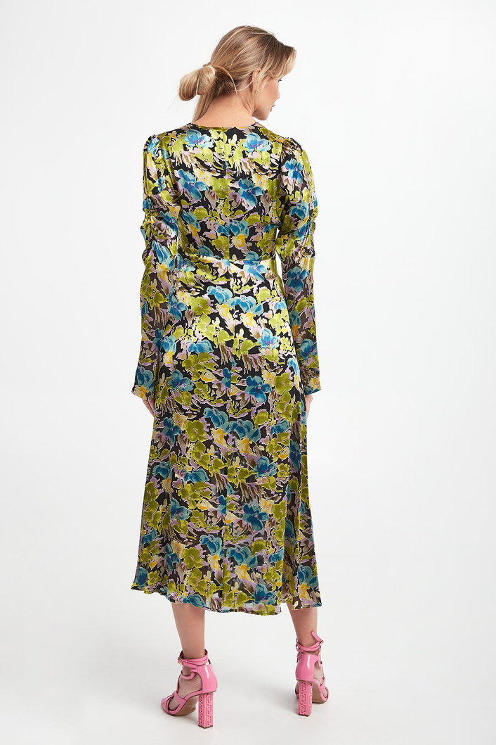 Sukienka z jedwabiem GESTUZ