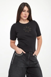 T-shirt damski z haftem TWINSET