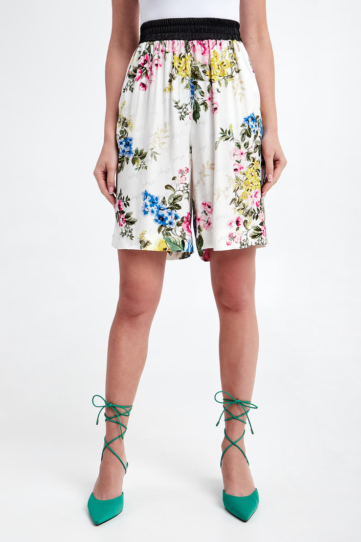 Spodenki damskie w kwiaty BLUGIRL BLUMARINE