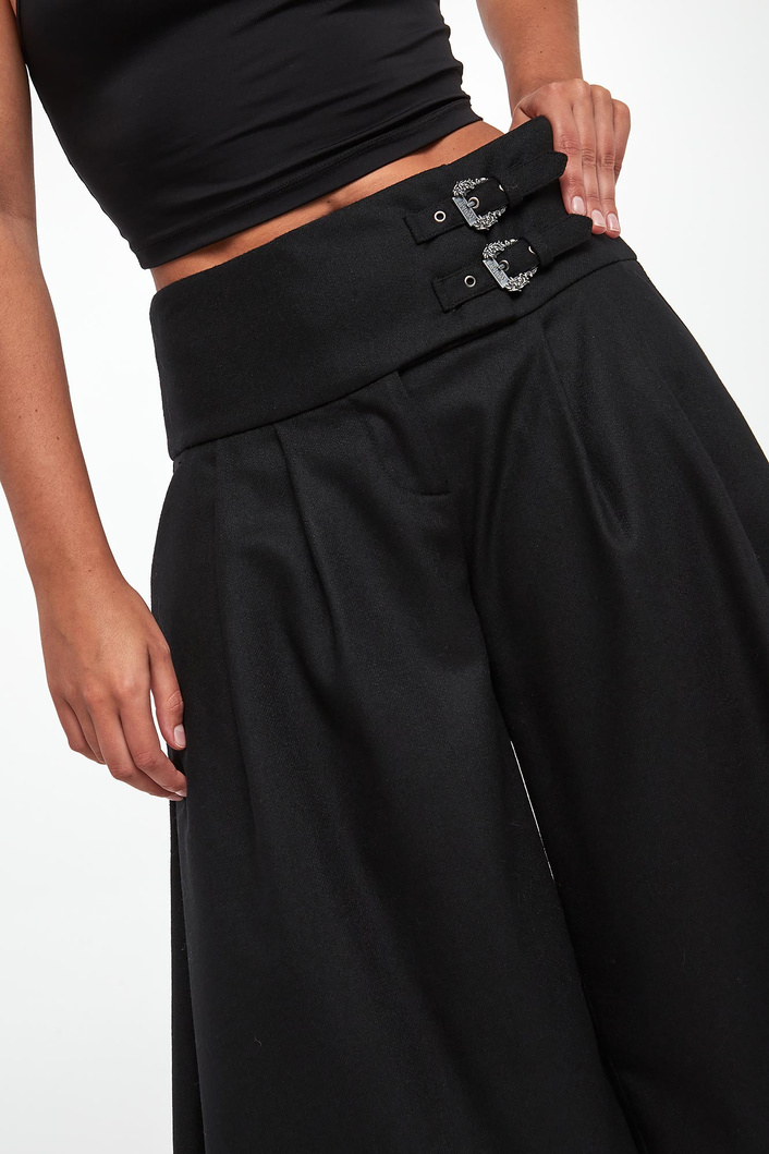 Bermudy damskie wełniane VERSACE JEANS COUTURE