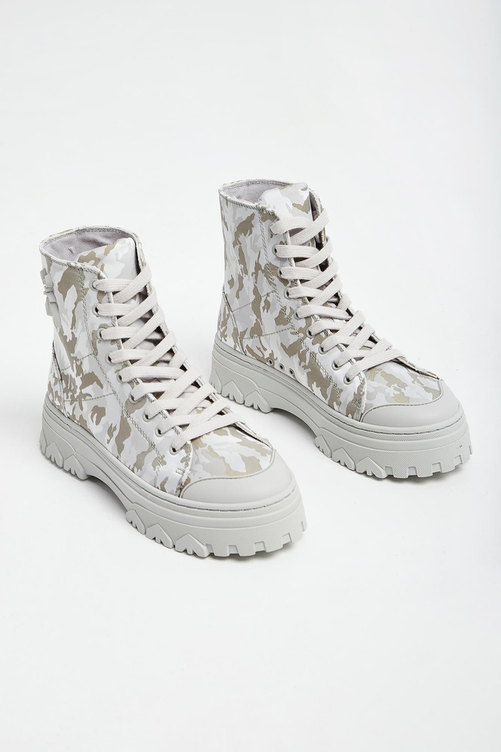 Trapery damskie PATRIZIA PEPE