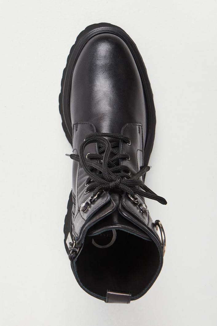 Trapery damskie skórzane CESARE CASADEI