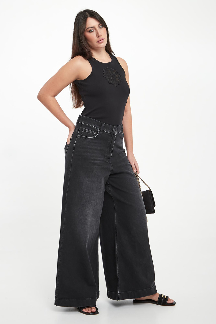 Top damski prążkowany z haftem TWINSET