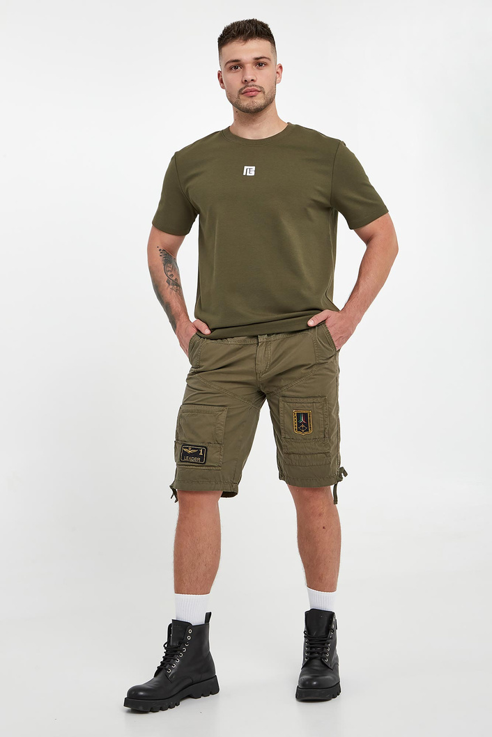 Bermudy męskie z naszywkami AERONAUTICA MILITARE