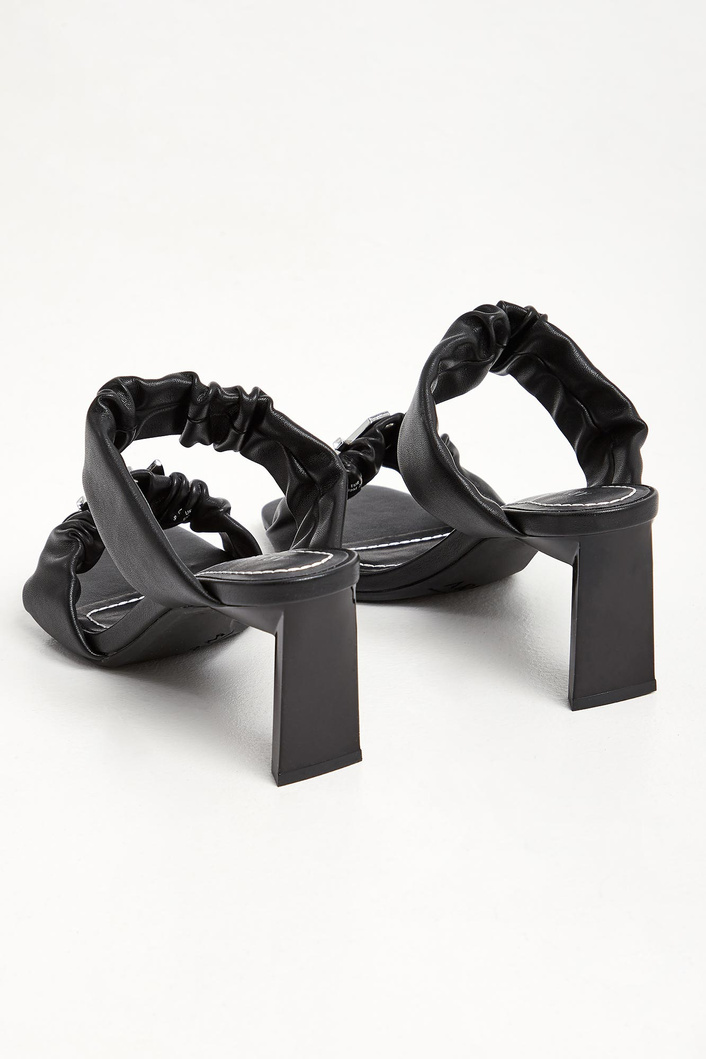 Klapki na obcasie ARMANI EXCHANGE