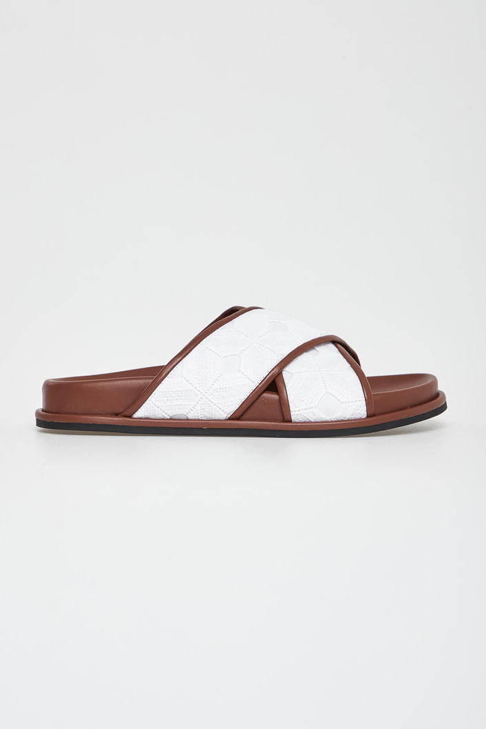 Klapki damskie skórzane Peonie MAX MARA BEACHWEAR