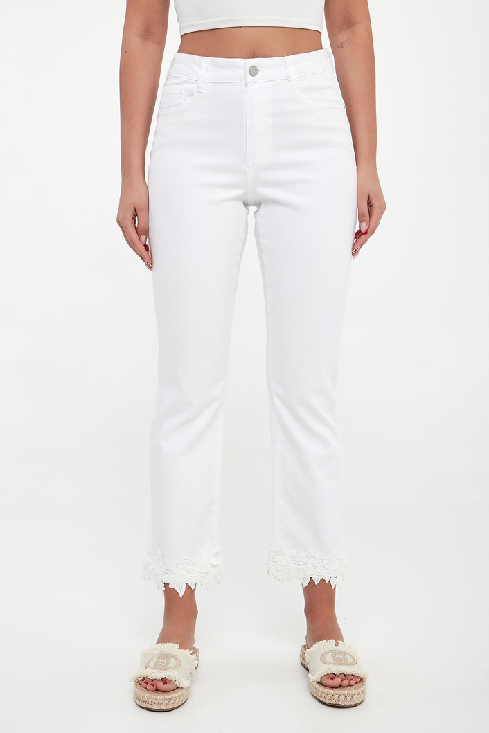 Spodnie jeansowe z haftem JOSEPH RIBKOFF JEANS