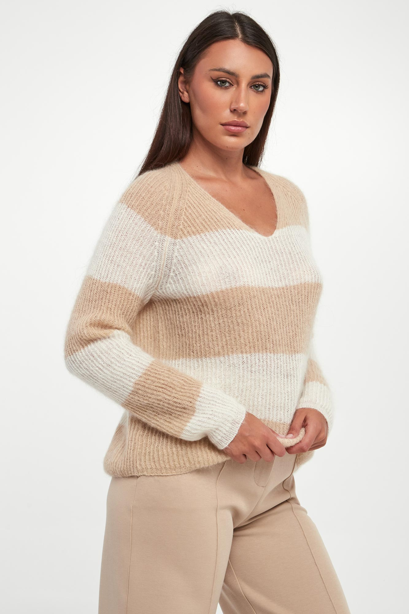 Sweter damski moherowy Ricetta MM Beżowy Relaxed