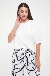 Bluzka damska z bufiastymi rękawami JOSEPH RIBKOFF