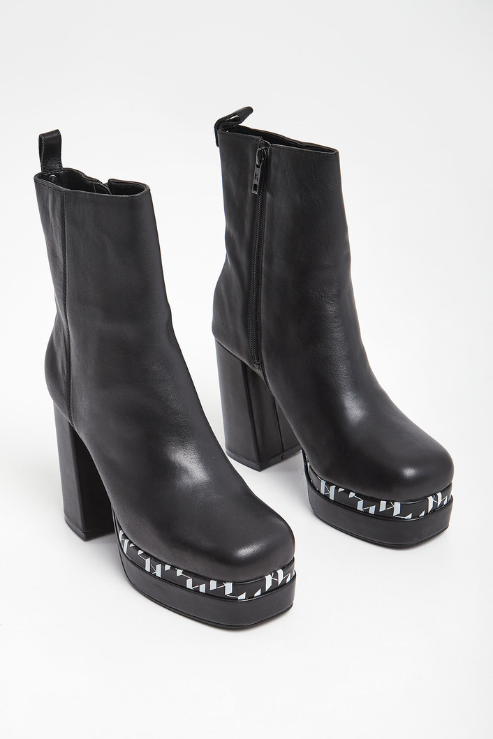 Botki skórzane KARL LAGERFELD