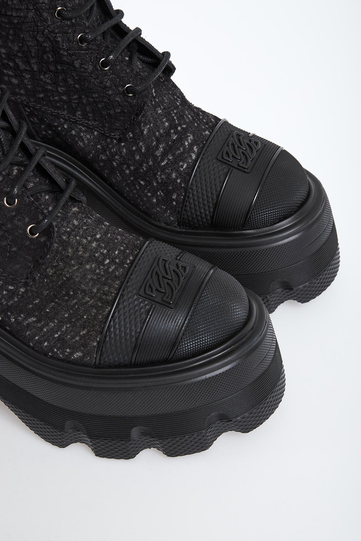 Trapery damskie CASADEI