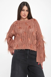 Sweter damski ażurowy z piórkami TWINSET