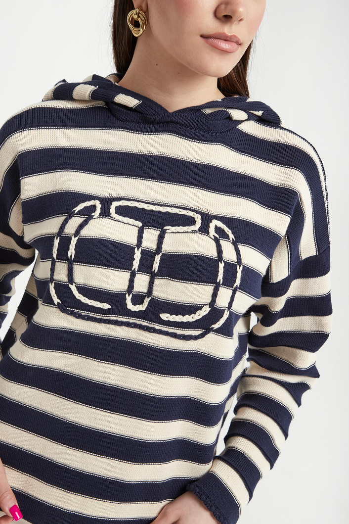 Sweter damski z kapturem TWINSET