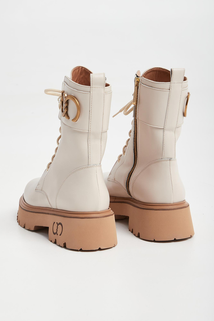 Trapery damskie skórzane CESARE CASADEI