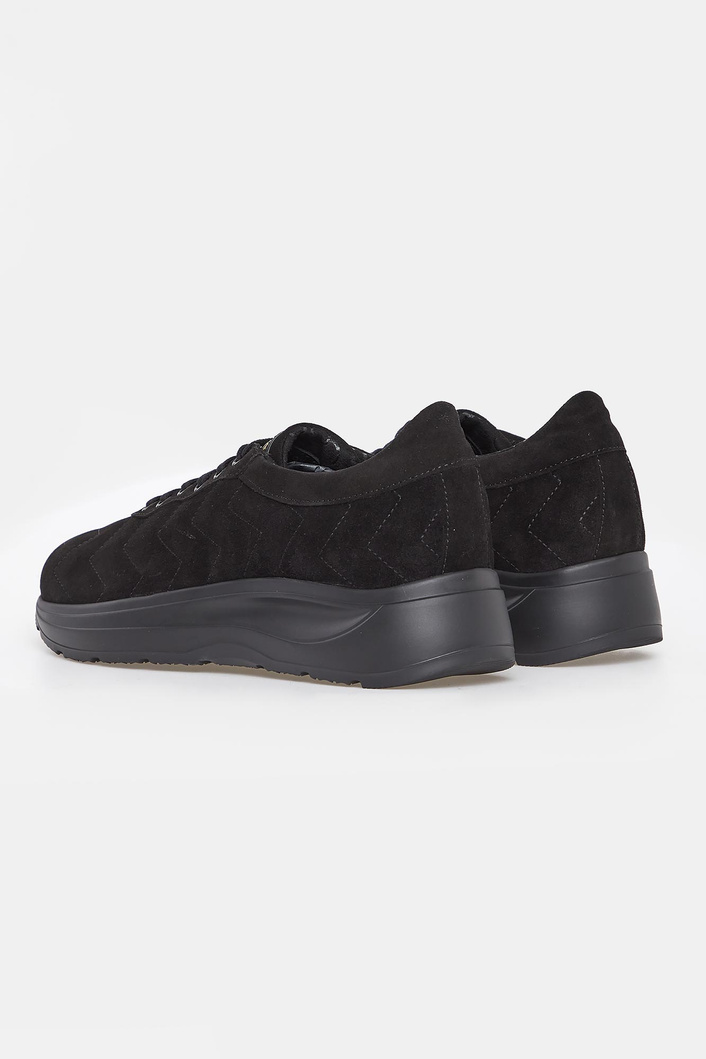 Sneakersy damskie zamszowe CESARE CASADEI