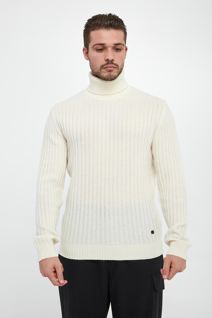 Sweter męski wełniany z golfem LIU JO