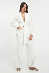Jeansy damskie z haftem TWINSET
