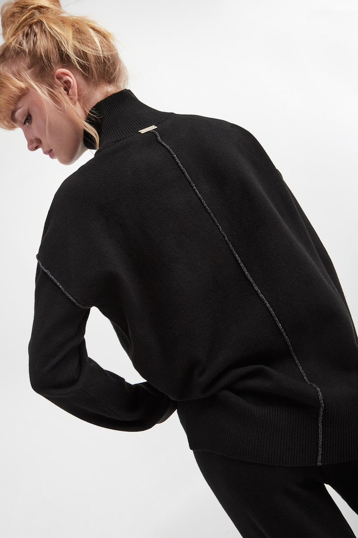 Sweter damski z golfem TWINSET U&B