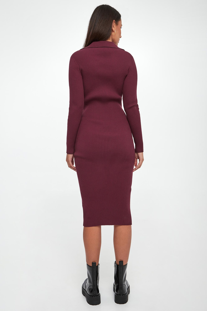 Sukienka prążkowana midi DKNY