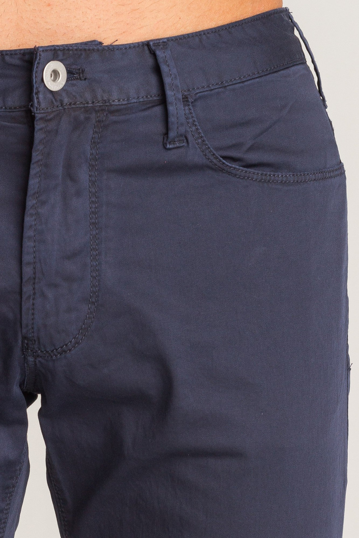 Granatowe spodnie Emporio Armani