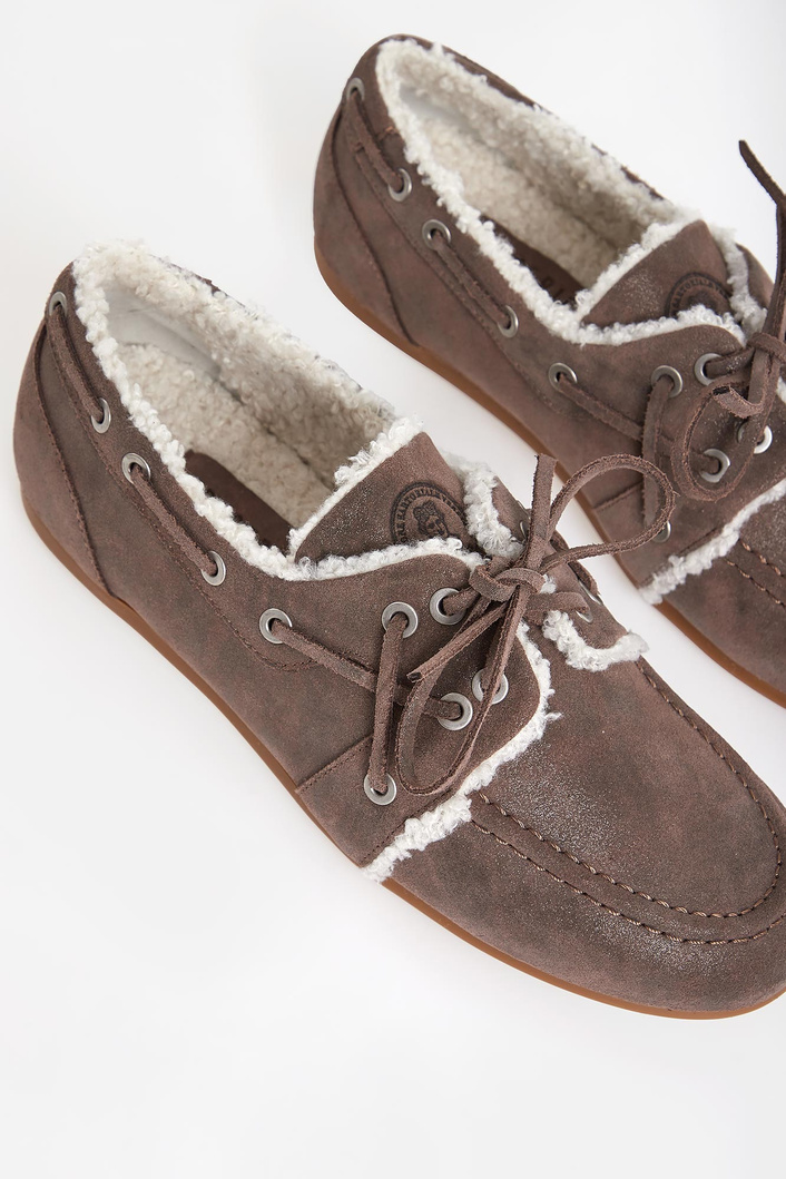 Loafersy damskie zamszowe z futerkiem PESERICO