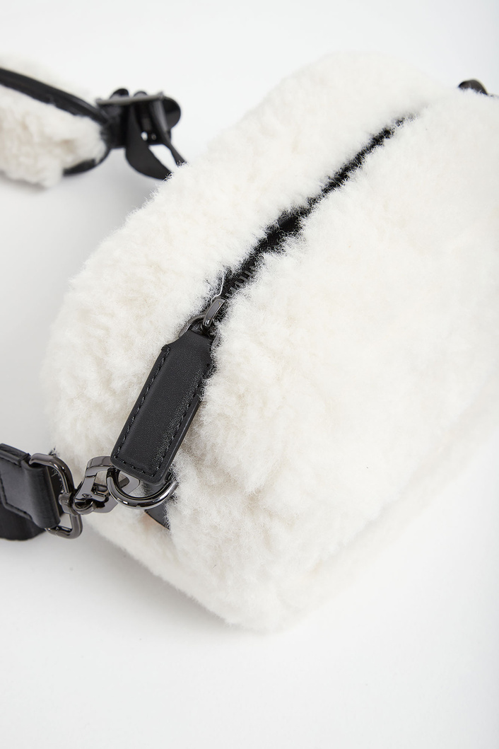 Torebka futrzana KARL LAGERFELD