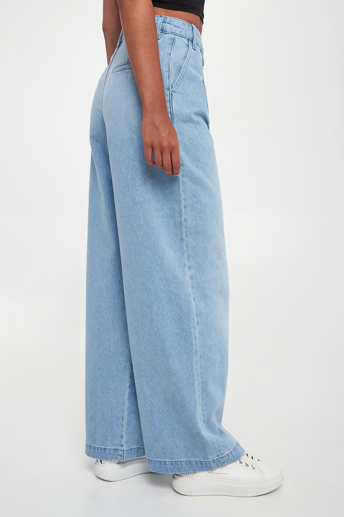 Jeansy damskie ARMANI EXCHANGE