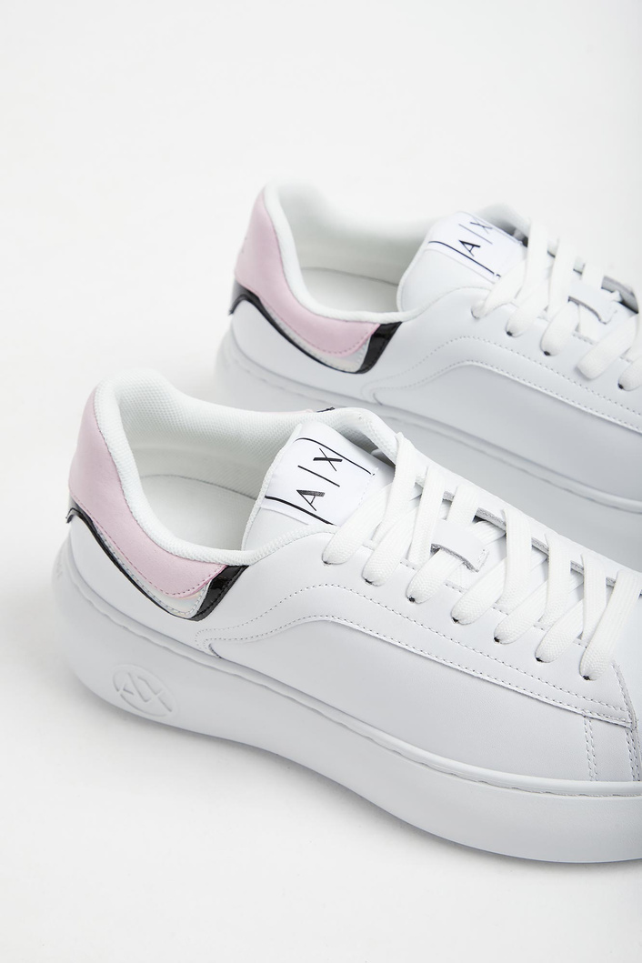 Sneakersy damskie skórzane ARMANI EXCHANGE