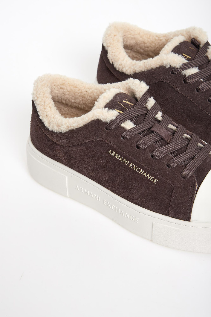 Sneakersy damskie zamszowe ARMANI EXCHANGE