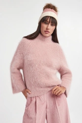 Sweter damski z angory PESERICO