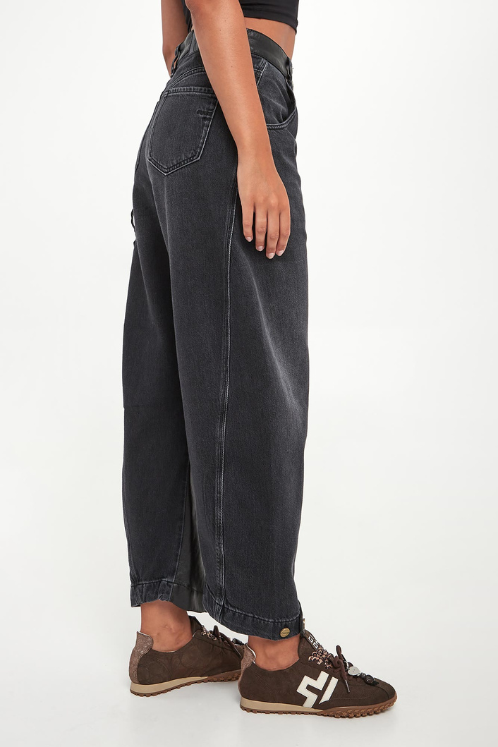 Jeansy damskie Sicuro Zip PINKO