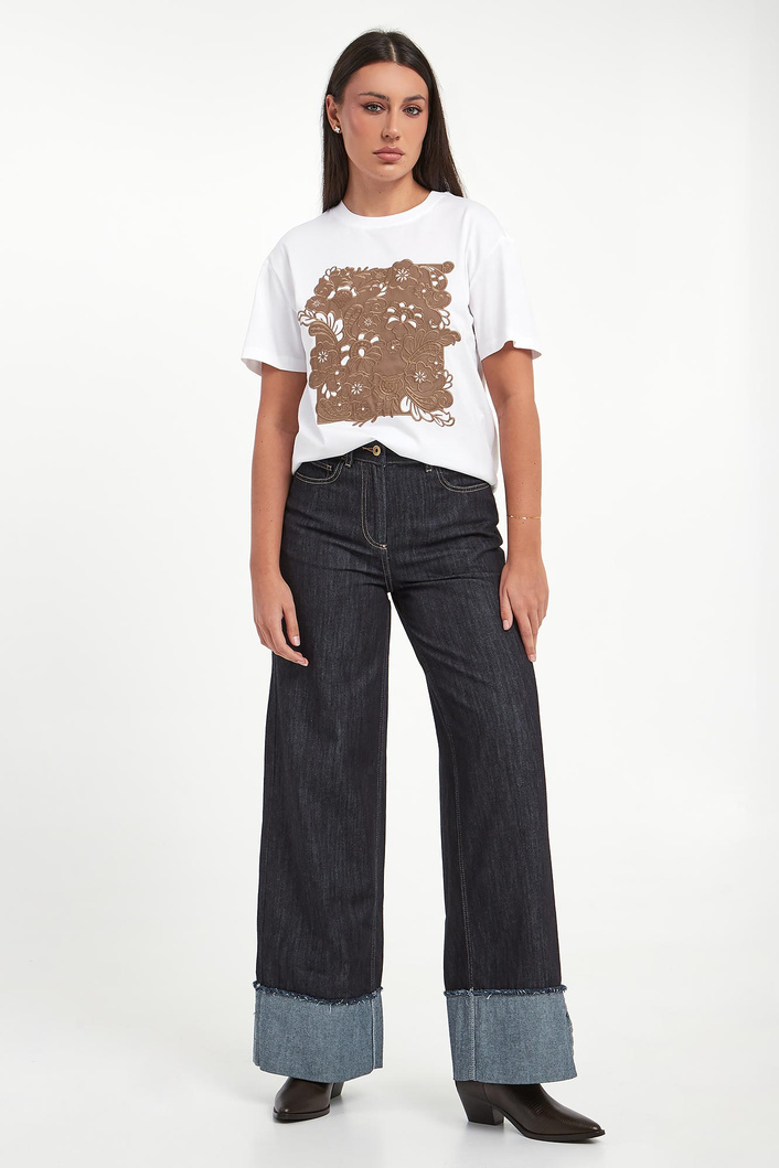 T-shirt damski z haftem TWINSET