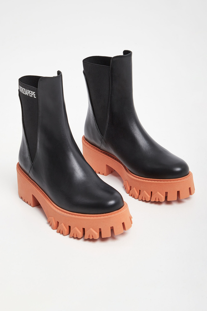 Trapery skórzane PATRIZIA PEPE