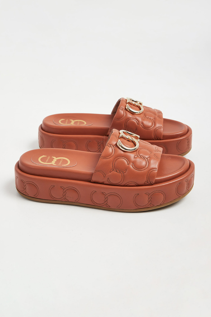 Klapki skórzane CESARE CASADEI