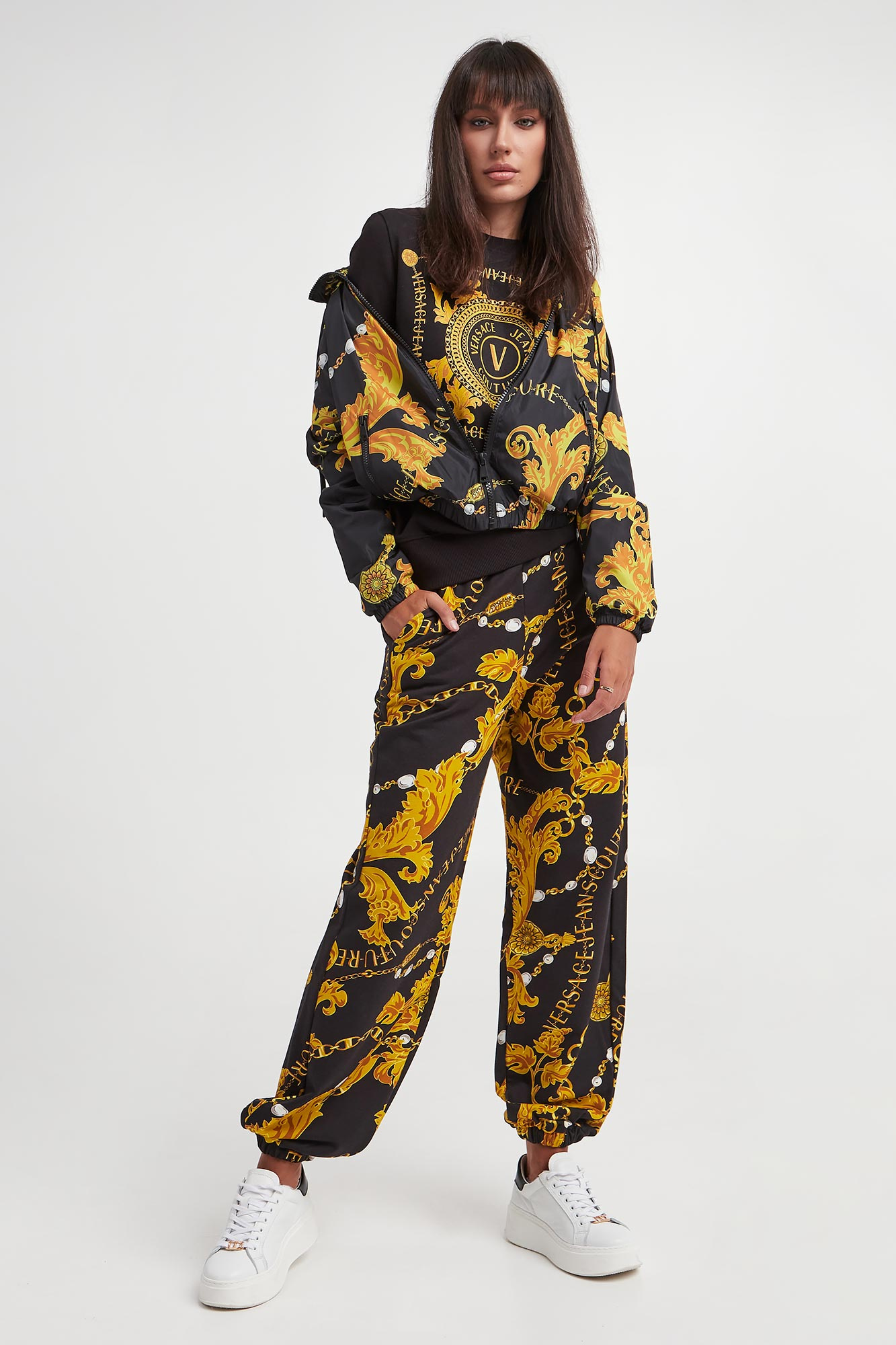 Spodnie dresowe damskie VERSACE JEANS COUTURE Czarny Jogger