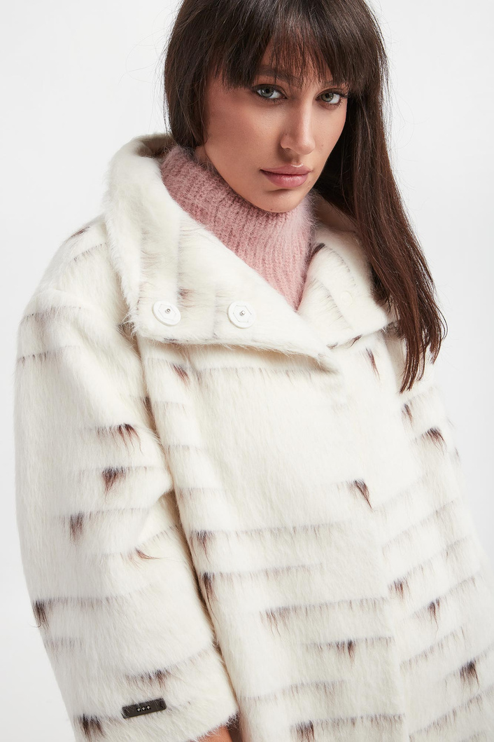 Płaszcz damski z alpaki PESERICO