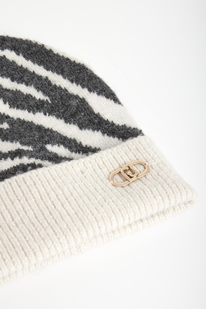 Czapka damska ze wzorem LIU JO