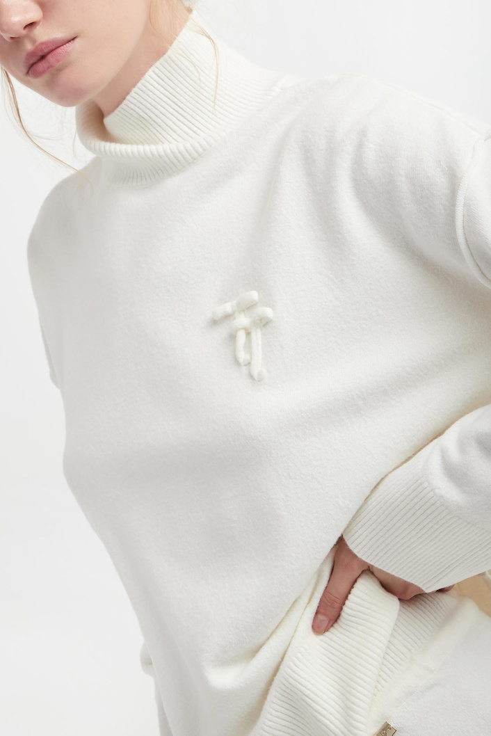 Sweter damski z golfem TWINSET U&B