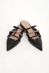 Klapki damskie z lakierowanej skóry PINKO