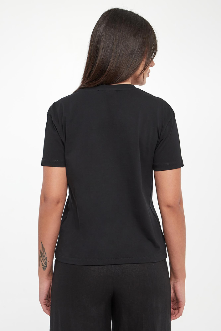 T-shirt damski z broszką TWINSET