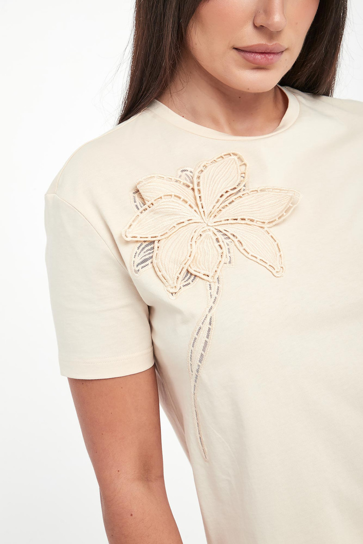 T-shirt damski z haftem TWINSET